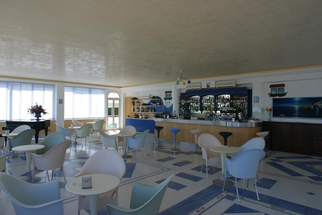 פסקיצ'י Hotel D'Amato מראה חיצוני תמונה